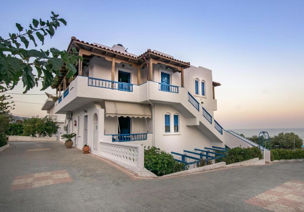 Apartment Creta Sky *