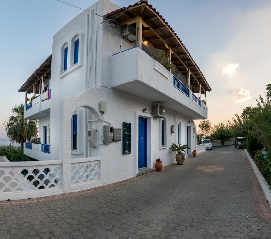 Apartment Creta Sky Achlia